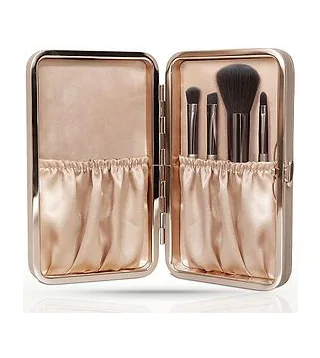 DELILAH Vegan Travel Brush Collection Kit - дорожный набор кистей Delilah