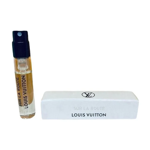 Louis Vuitton SUR LA ROUTE Парфюмерная вода для мужчин 2 мл пробник спрей Louis Vuitton купить